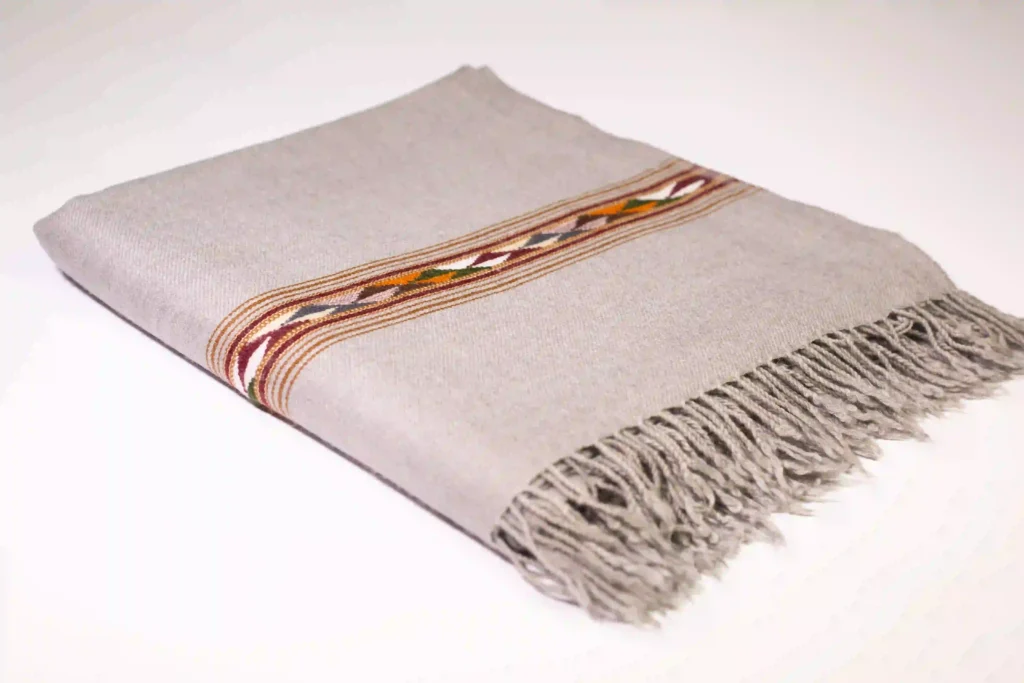 gents woolen shawls